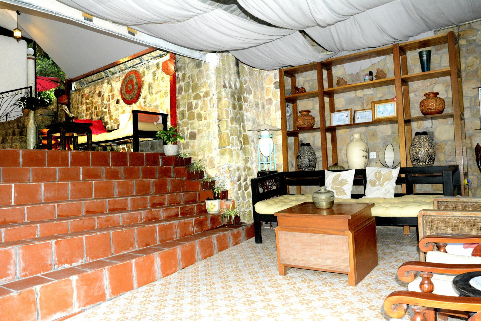 Tropical Hill Kep Cambodia Hotell Eksteriør bilde
